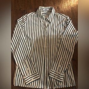 Express blouse- black and white stripped